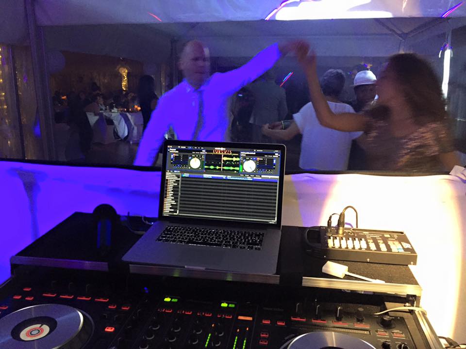 DJ de soirée de mariage